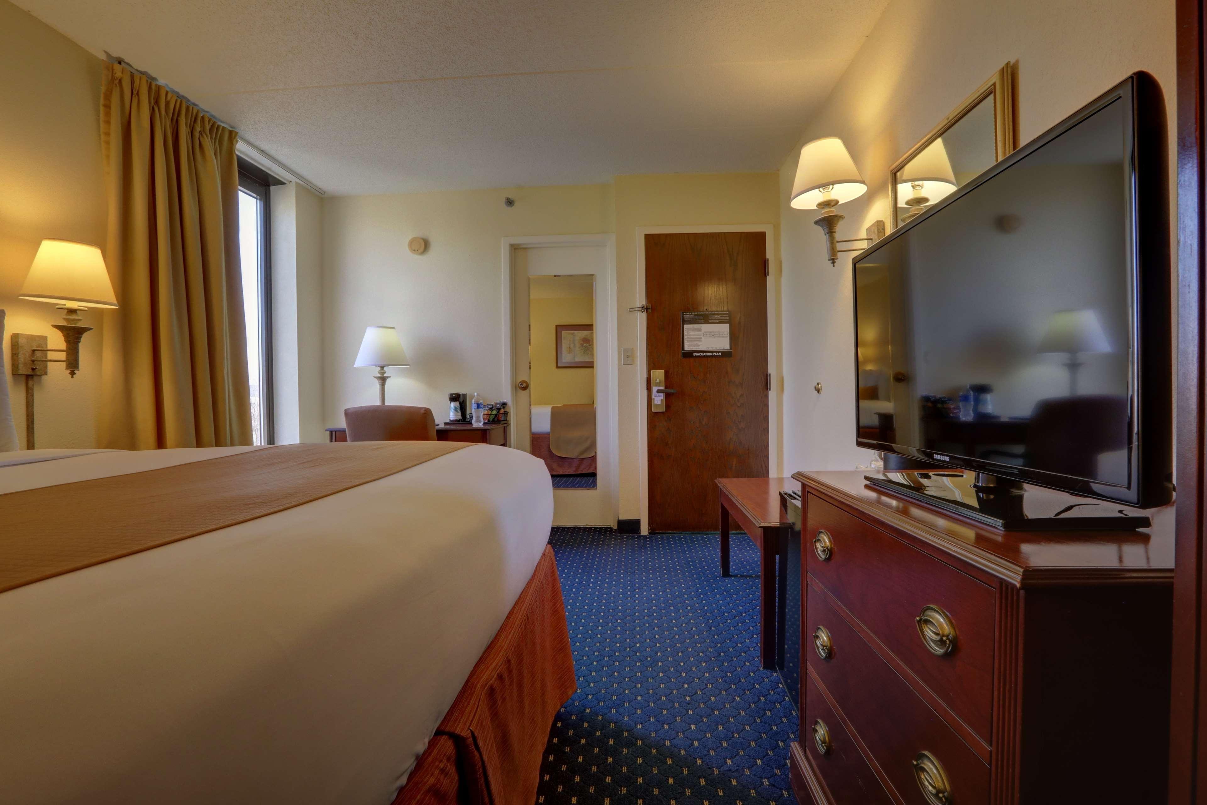 Surestay Plus Hotel By Best Western Chicago Lombard Quarto foto